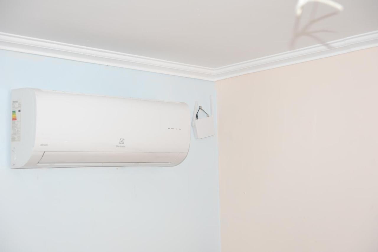 Apartment On Prospekt Mira 71 Сухуми Екстериор снимка
